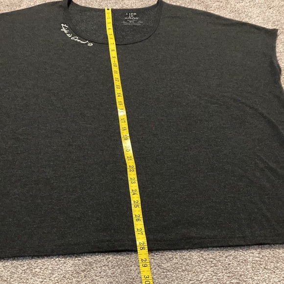 NWOT Life Is Good charcoal cap sleeve top XL - Picture 14 of 16